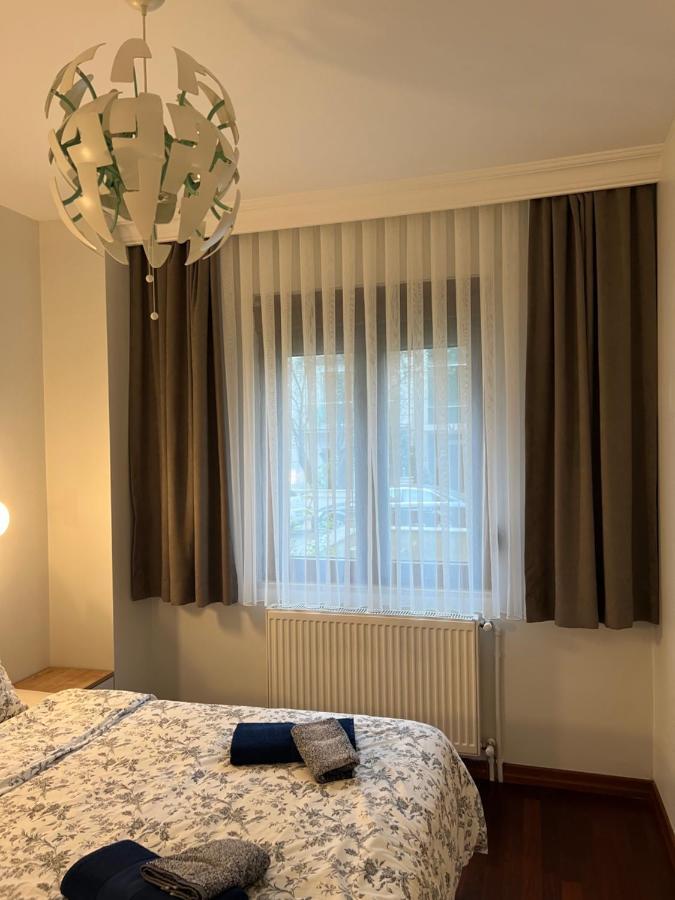 Sweet Erenkoy Apartment Istanbul Bagian luar foto