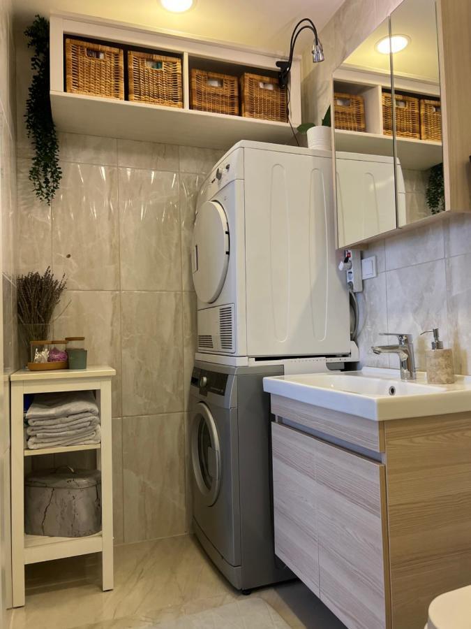 Sweet Erenkoy Apartment Istanbul Bagian luar foto